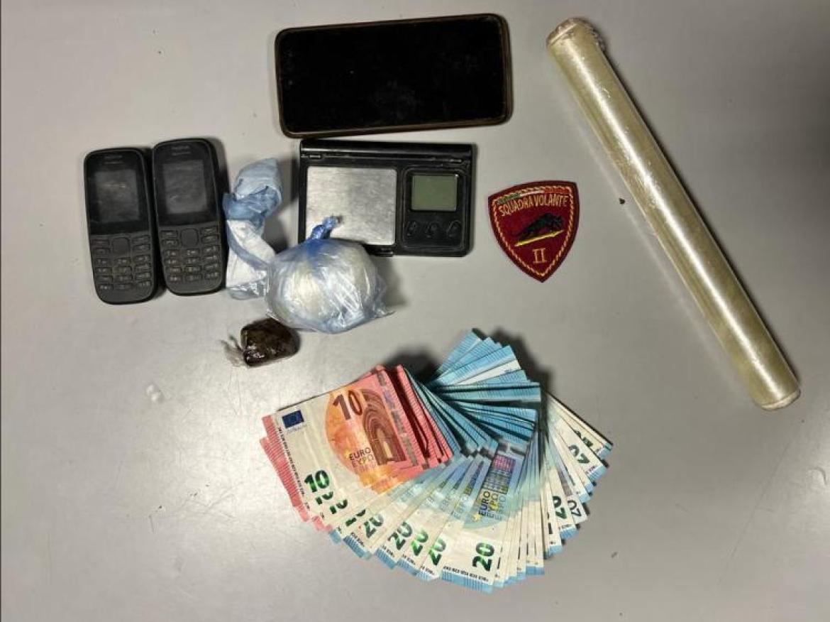 Fermato con cocaina e hashish: 42enne arrestato per spaccio