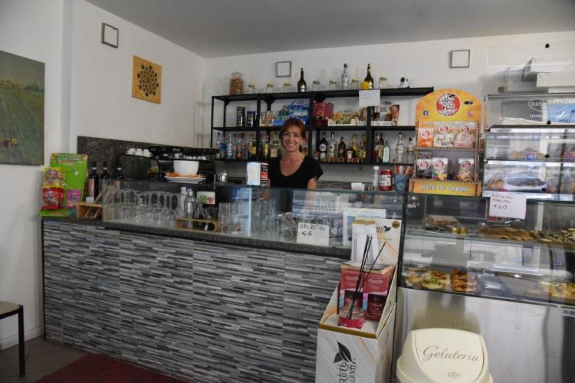 "Datemi quel dehor, o devo chiudere": l'appello disperato della barista