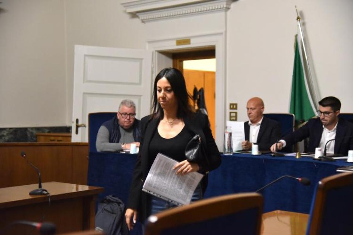 Garlasco, l’addio al veleno dell’ex vicesindaca Teresa Dallera ieri sera in consiglio comunale