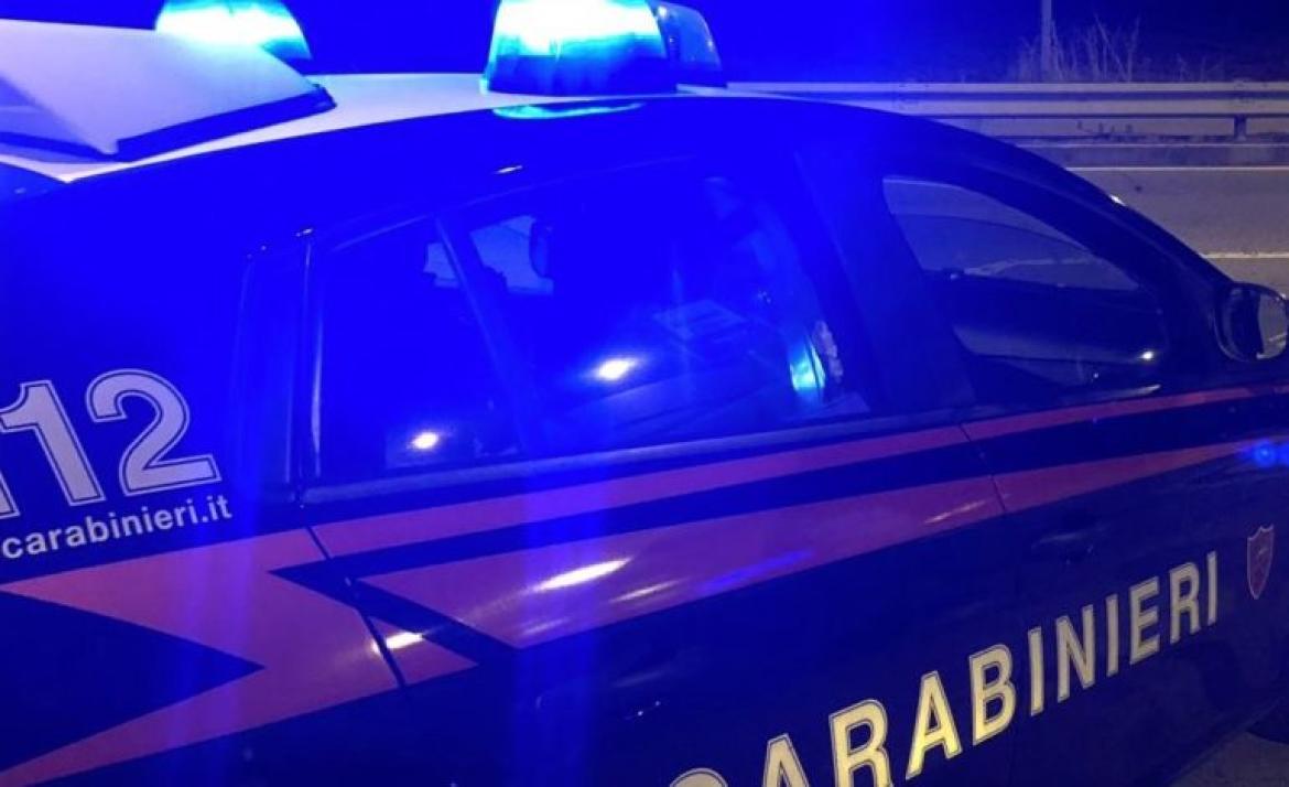Un giovane di 22 anni soccorso in strada a Mortara in preda all'alcool 