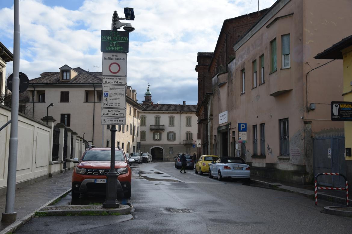 Multe in Ztl, domenica 22 settembre incontro in piazza Ducale