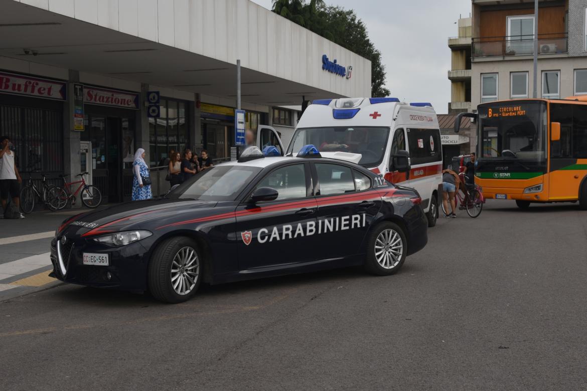 Pendolare vigevanese scippata sul treno ad Albairate