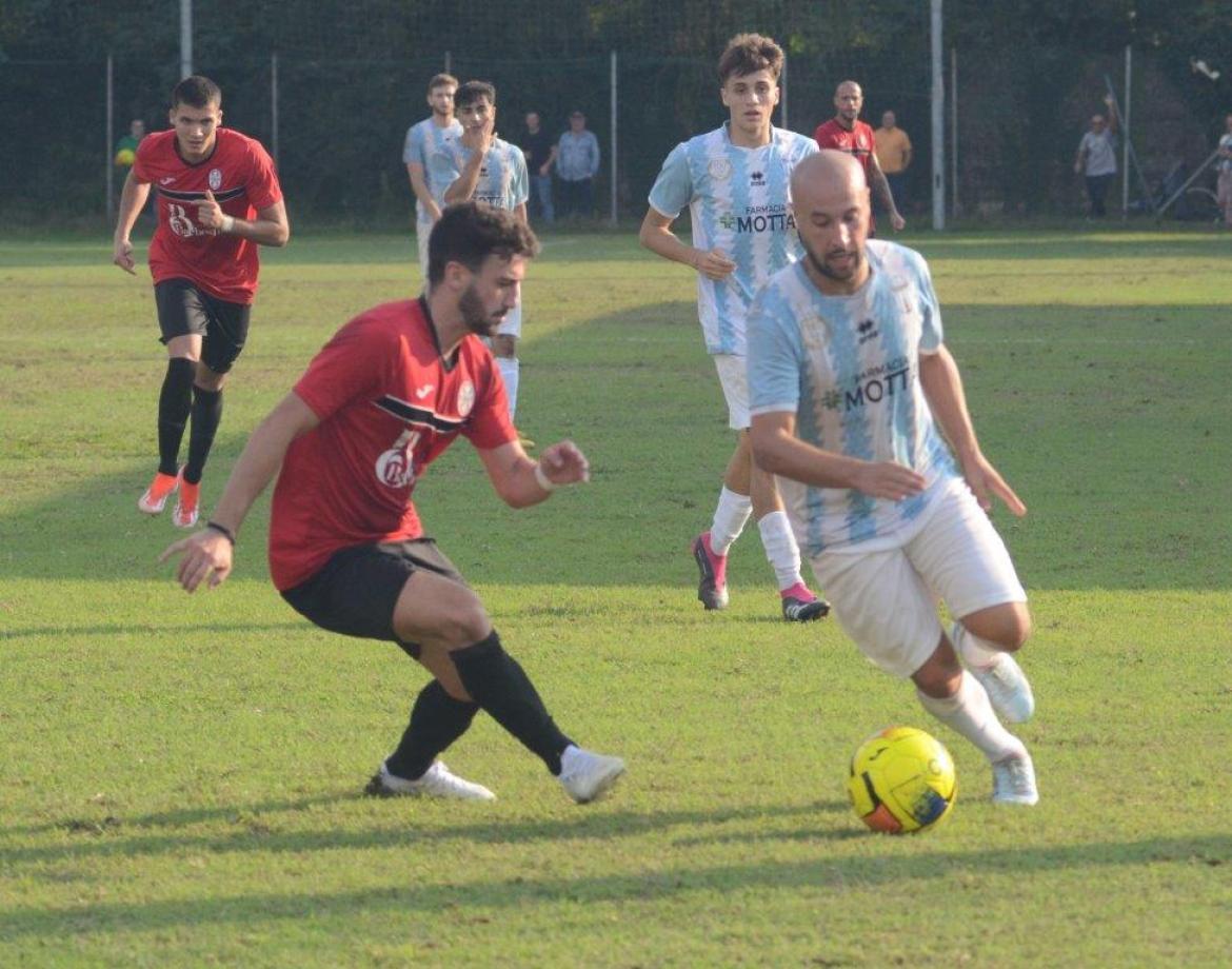 Calcio, rigori decisivi in Coppa Italia: Vigevano fuori, Garlasco avanti