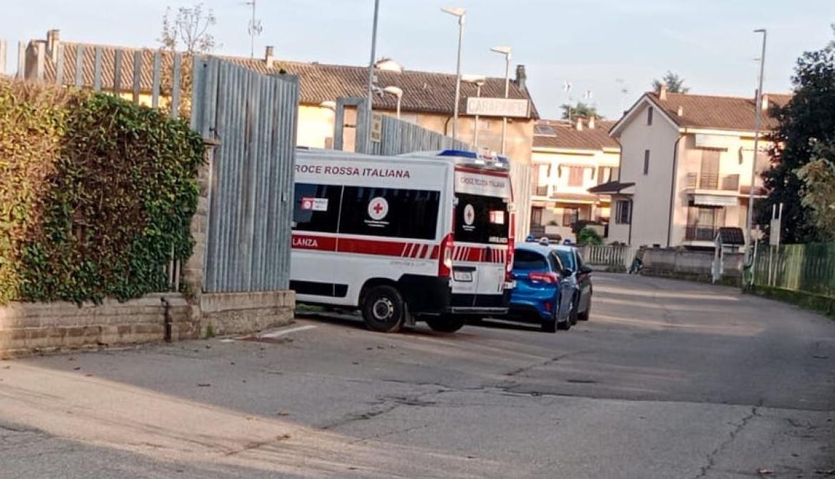 Tenta il suicidio in caserma a Mortara
