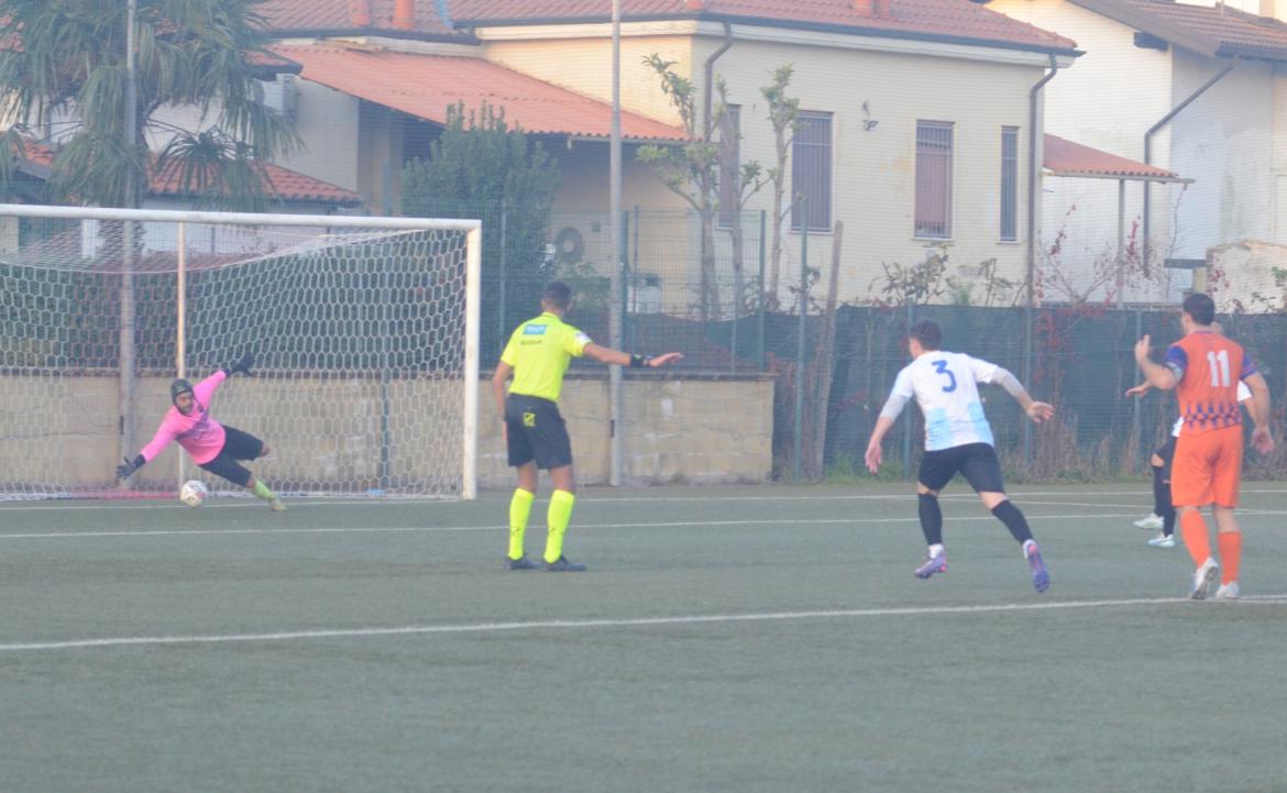 Calcio, Promozione: il Vigevano con un rigore supera l'Arca nel recupero (2-1)