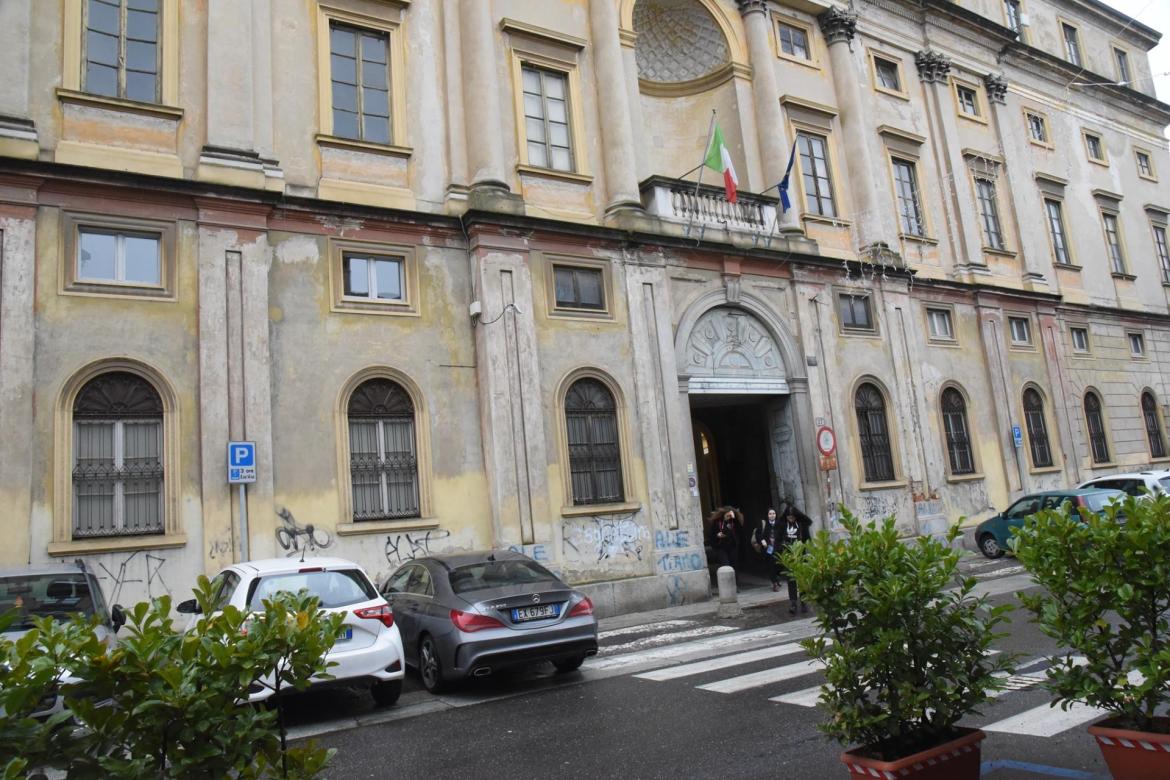 Gli studenti protestano: giovedì sciopero e corteo al liceo Cairoli