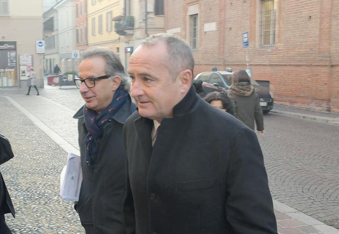 Il sindaco "sospeso" Andrea Ceffa ha risposto per un'ora e mezza al Gip e ha respinto le accuse