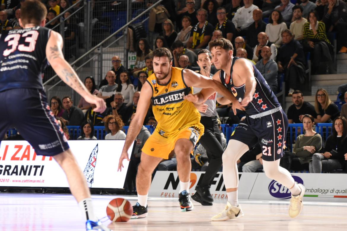 Basket, serie A2, alle 21 la Elachem Vigevano affronta Rieti: Stefanini ci sarà
