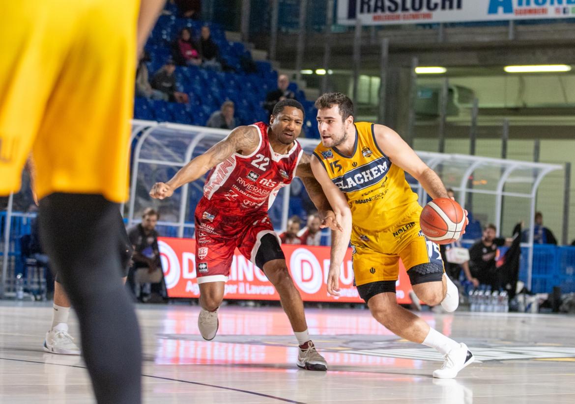 Basket serie A2: la Elachem Vigevano si inchina alla capolista RivieraBanca Rimini (72-87)