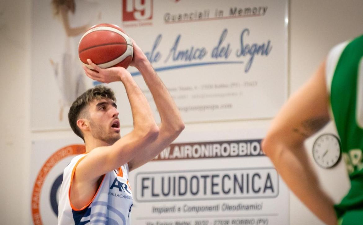 Basket, serie C: Robbio vince a Biella (86-90) e si tira su