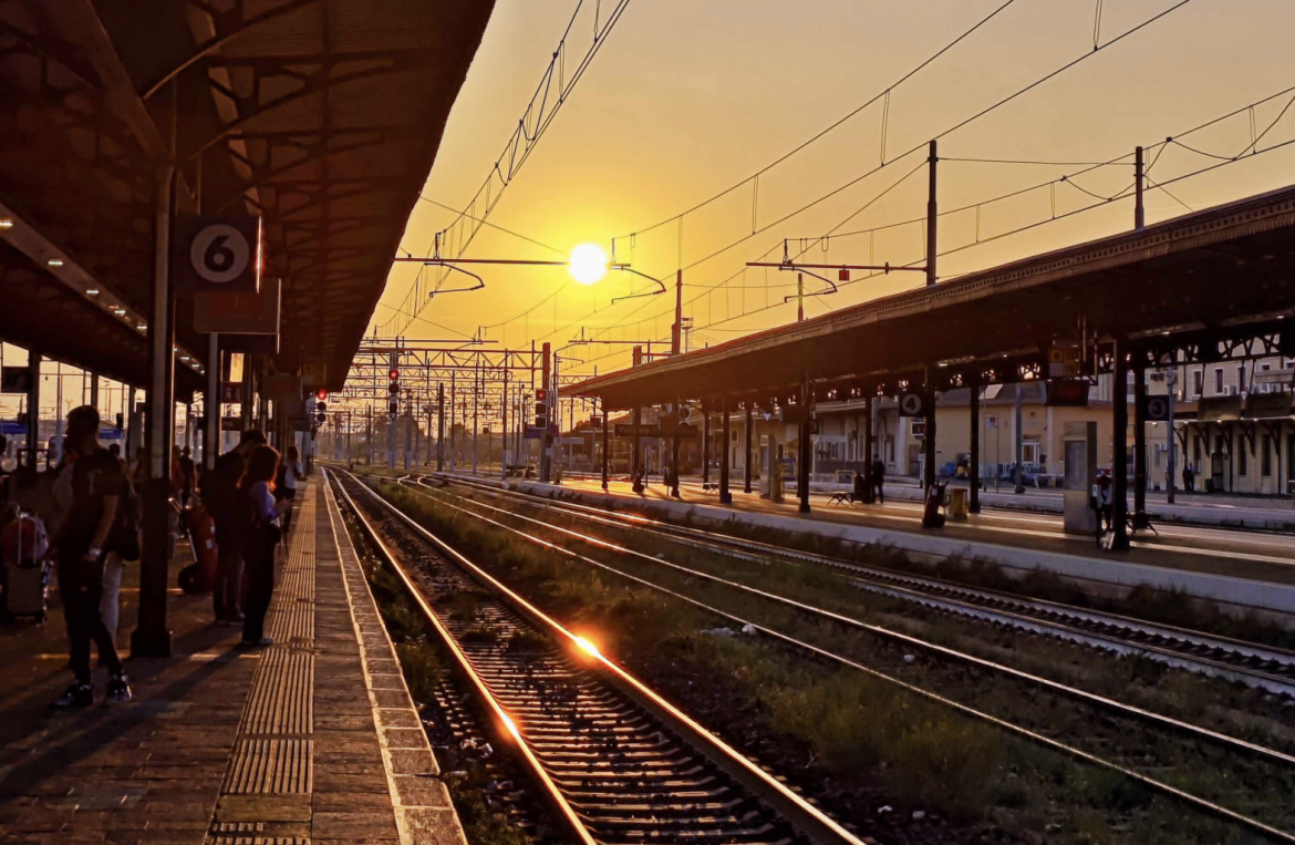 La linea ferroviaria Milano-Mortara-Alessandria è ancora tra le peggiori d’Italia