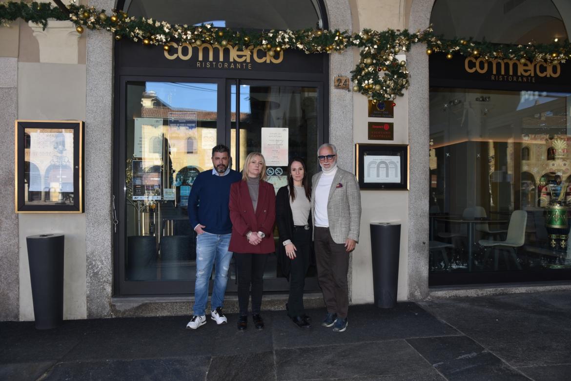 Chiude il Caffè Commercio. Ecco la comunicazione della proprietà