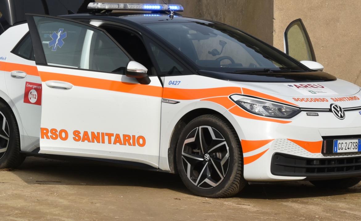 Robbio, sega circolare gli amputa  un dito della mano