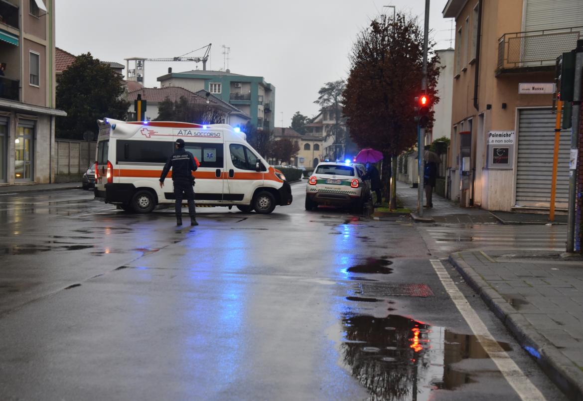 Vigevano, pedone investito in viale dei Mille