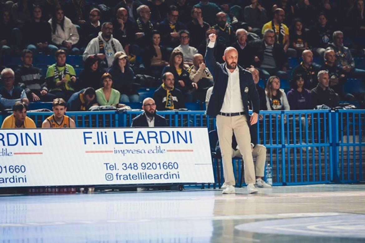 Basket, serie A2, coach Pansa: «Grazie al pubblico che ci ha sostenuto e ha capito il momento delicatissimo»