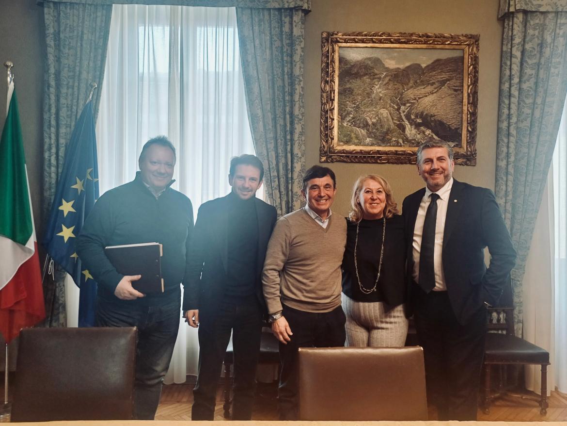 «Un brand della città per rilanciare il commercio»