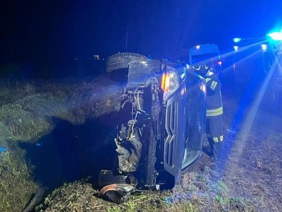 Cilavegna, fuori strada in auto: ferita una donna di 27 anni