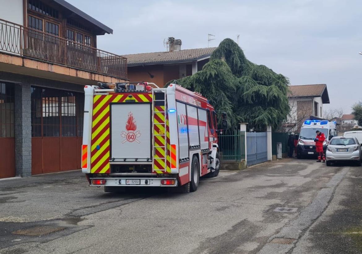 Mede, fumo e monossido in casa. Un uomo ricoverato in ospedale