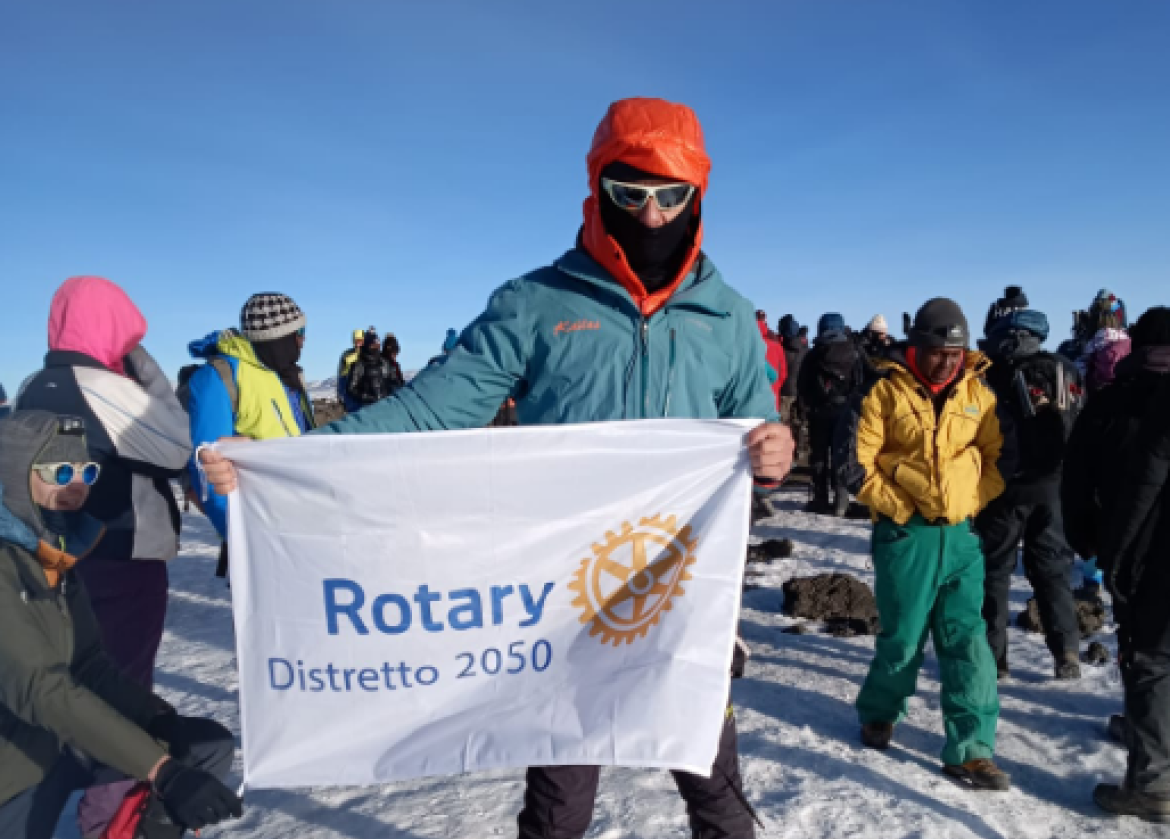 Sulle vette con Luca Colli, l'alpinista-attore