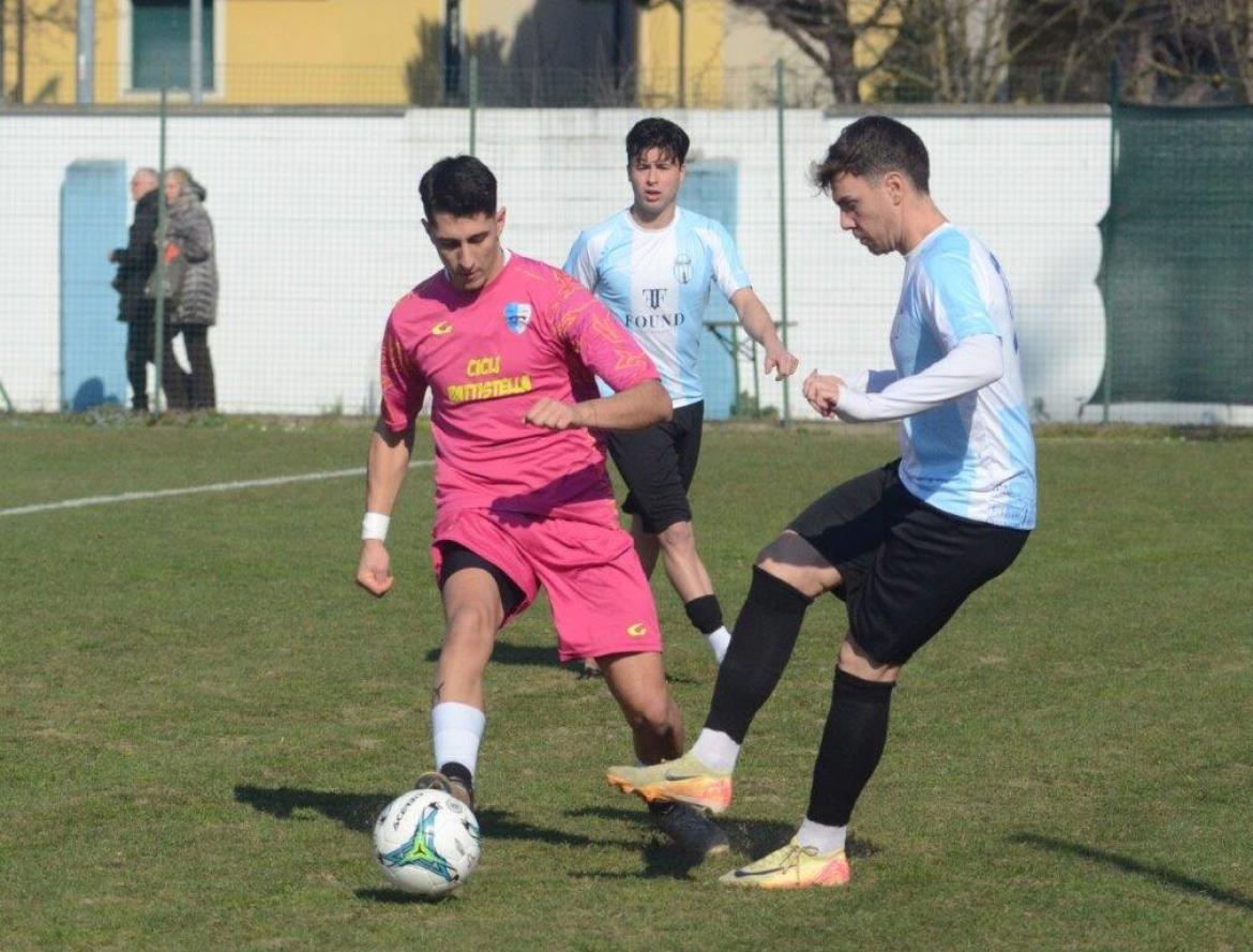 Calcio, Promozione: il Vigevano fa 1-1 a Pontevecchio, Assago sempre a +2