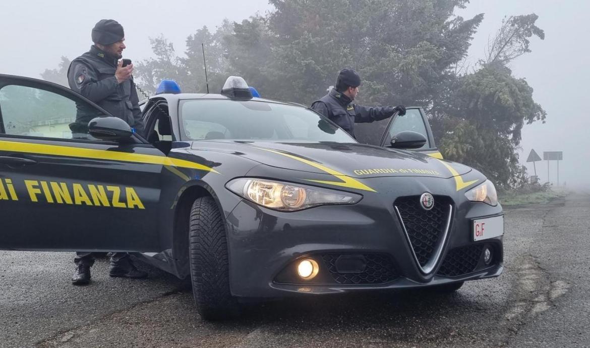 Frode e truffa nei centri di accoglienza per migranti in Lomellina: nei guai il presidente di una cooperativa