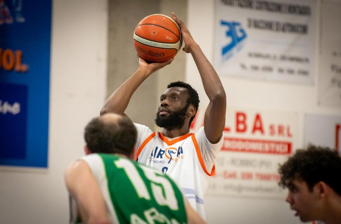 Basket, serie C: Sanmaurense troppo più forte per questi Aironi (89-69) 