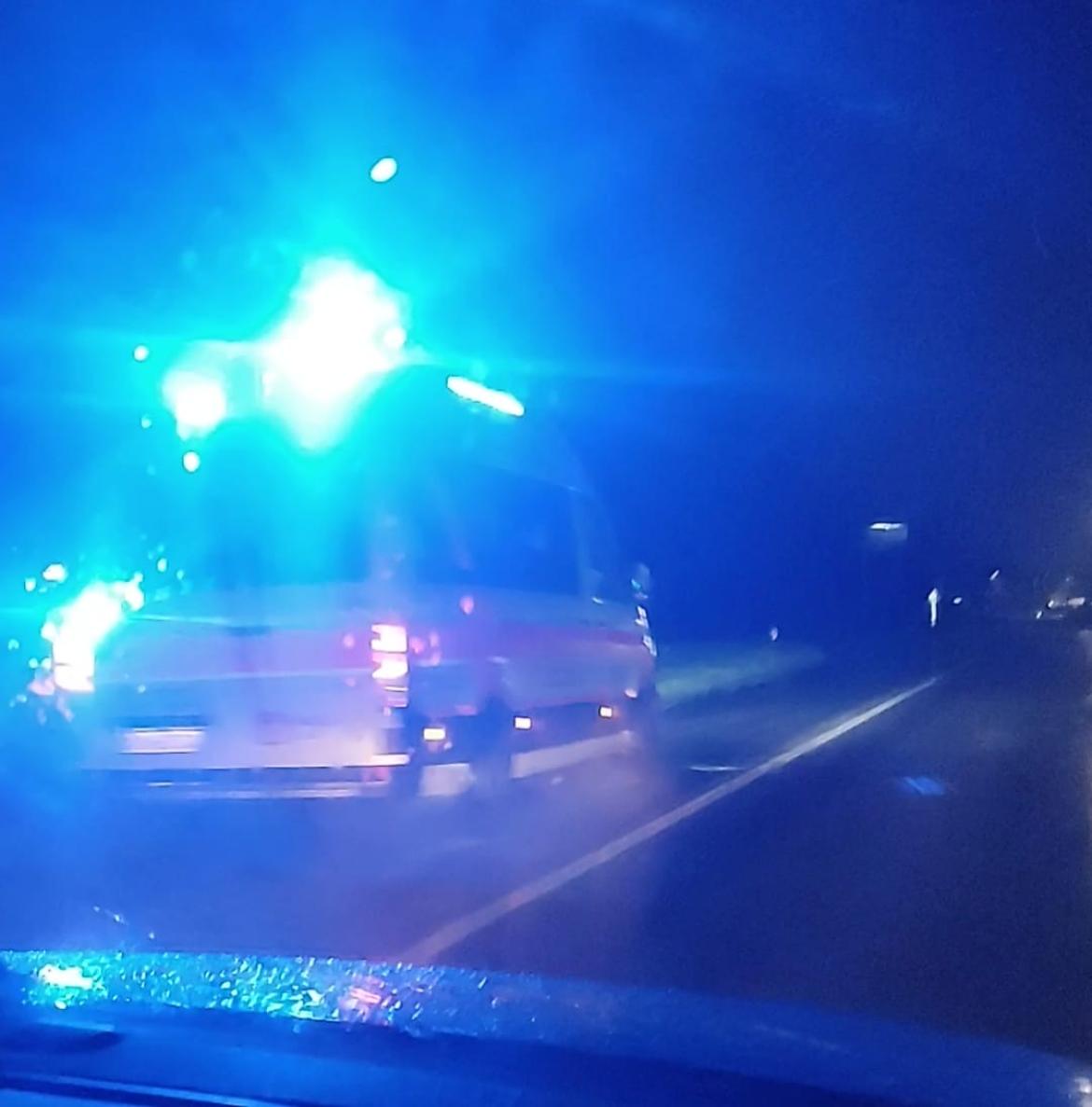 Garlasco, scontro tra un furgone e un'auto: tre persone coinvolte