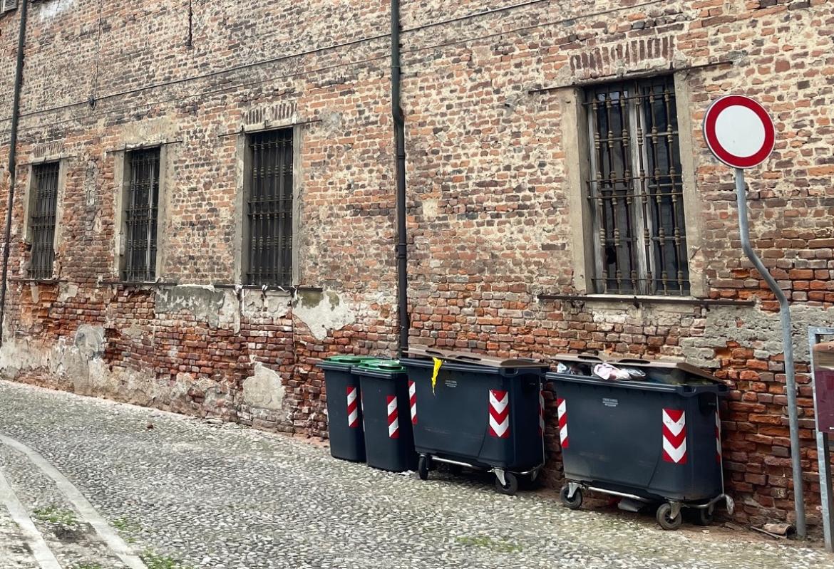 Raccolta differenziata e ritorno dei cassonetti a Mortara. Silvia Piani è favorevole