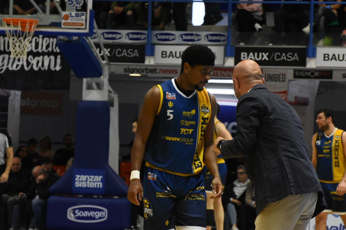 Basket, serie A2: Libertas Livorno-Elachem Vigevano al palaMacchia