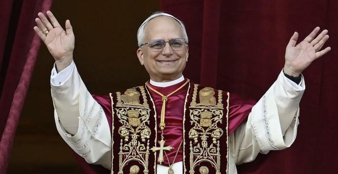 Due volontari della Protezione Civile a Roma per l'intronizzazione del nuovo Pontefice