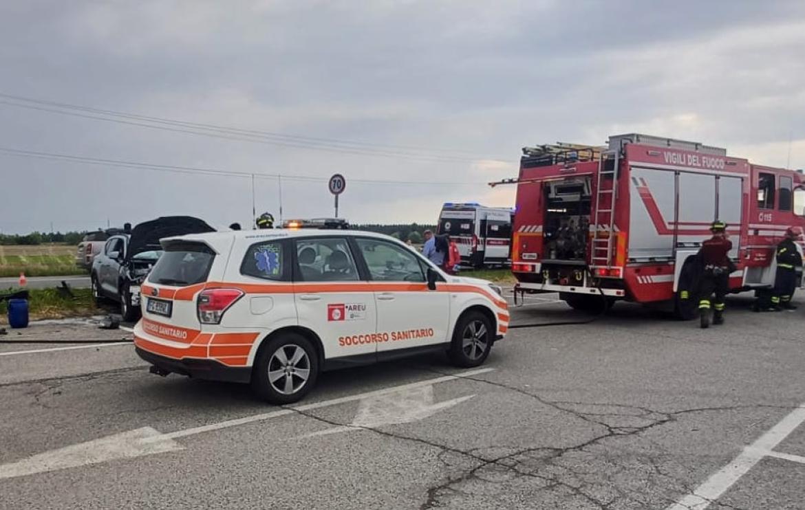 Incidente stradale a Robbio: due feriti