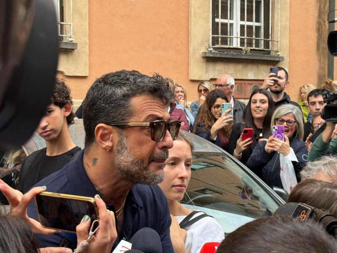 Si analizzano biglietti, vecchi temi e diari. Torna pure Corona: «Gli assassini più di quattro»