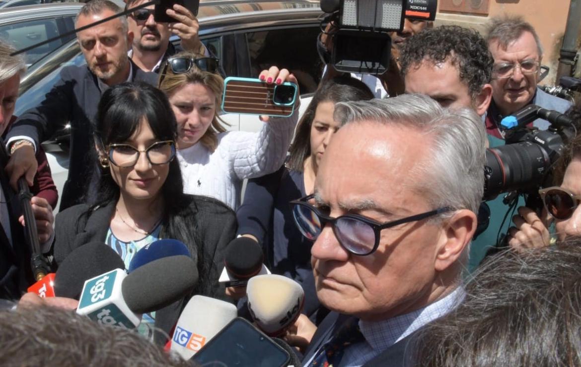 L’ex generale Garofano incontra i legali Sempio e ribadisce che sull’impronta 33 non c'è sangue