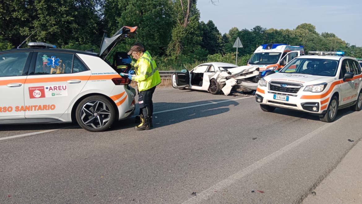 Tamponamento violento, coinvolta una donna incinta