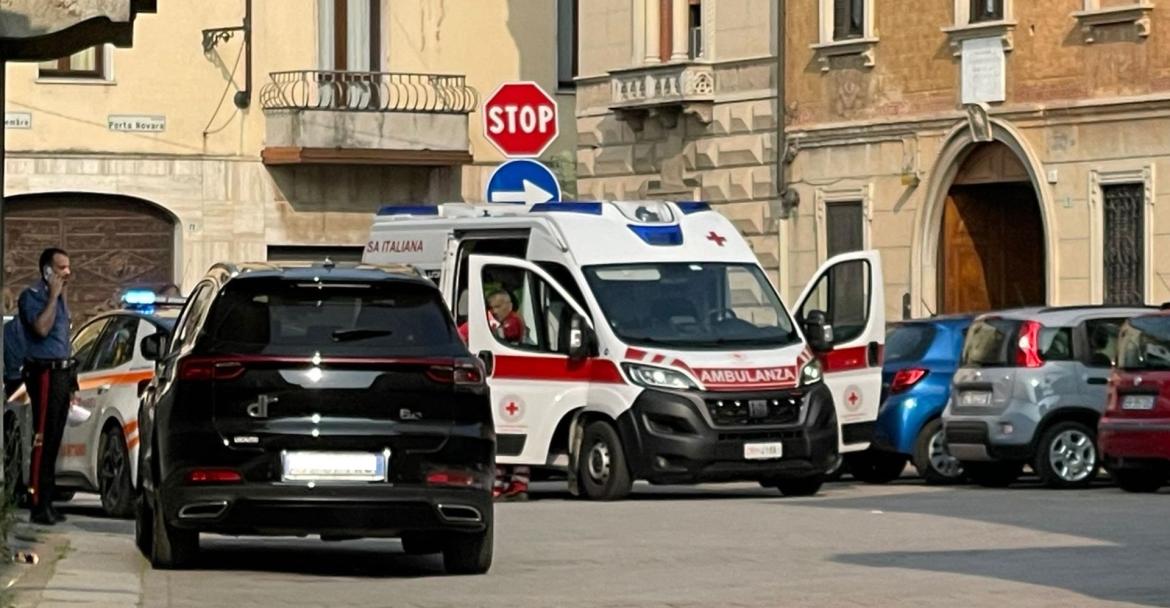 Mortara: lite tra fratello e sorella degenera, carabiniere interviene e finisce al pronto soccorso