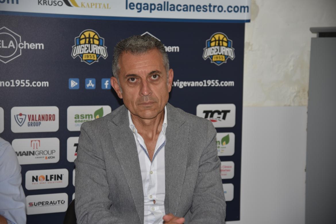 Basket, serie B, il gm. della Elachem Vigevano, Torreggiani: «Ai nostri sostenitori chiediamo fiducia e pazienza; stiamo lavorando per allestire una squadra solida»