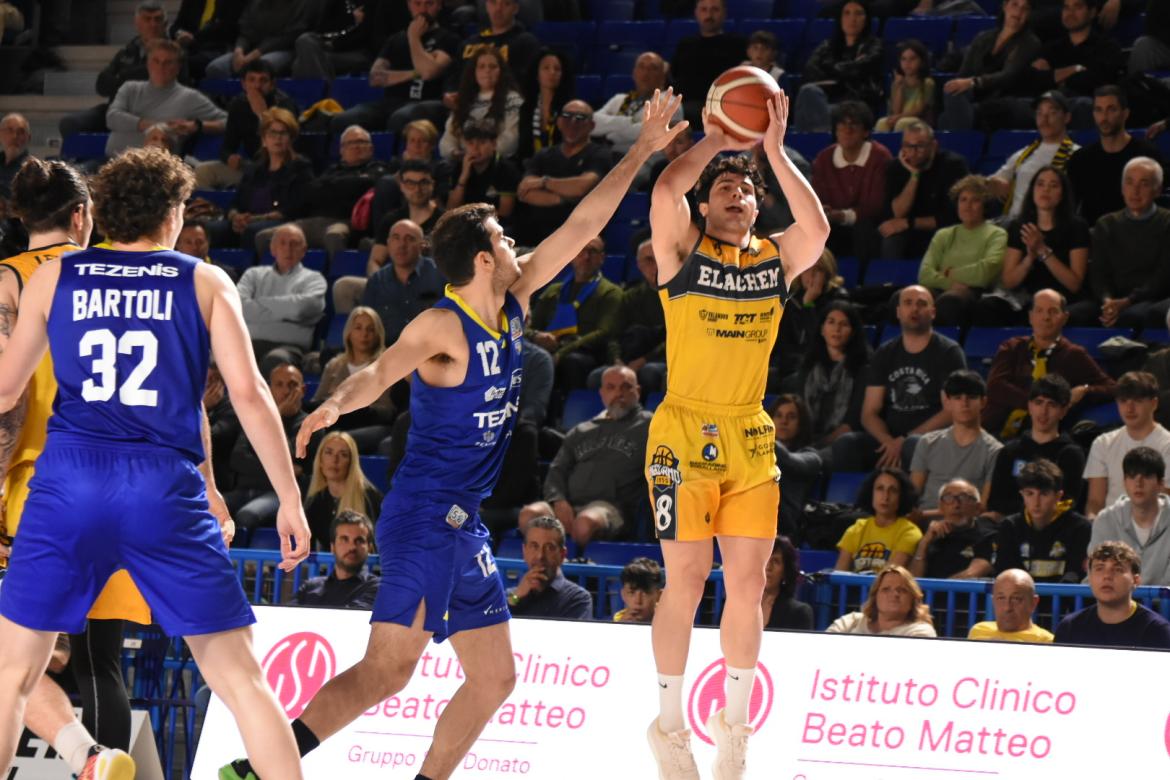 Basket, serie B: anche Matteo Galassi saluta la Elachem Vigevano