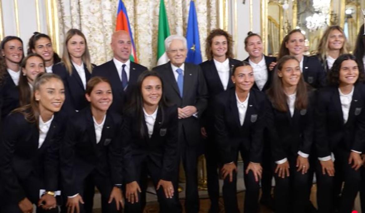 Calcio, femminile: la Nazionale italiana ricevuta al Quirinale