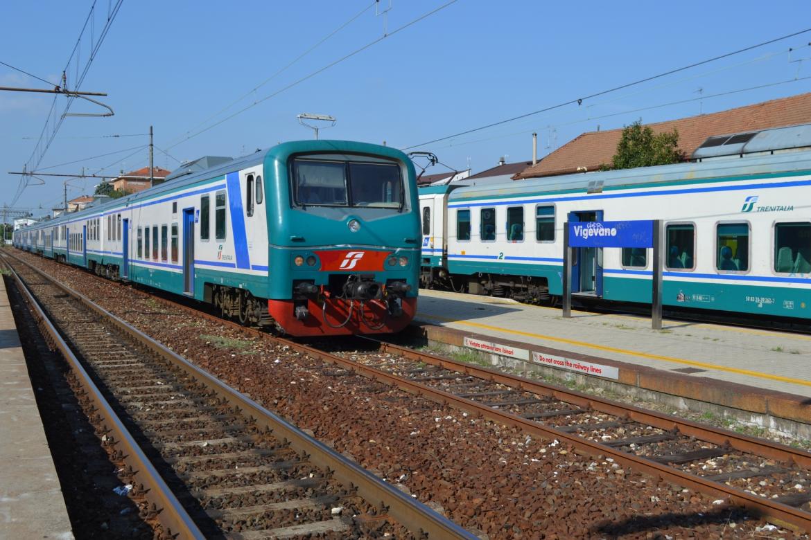 Treni, "giovedì nero" sulla Milano-Mortara: e il maltempo non c'entra