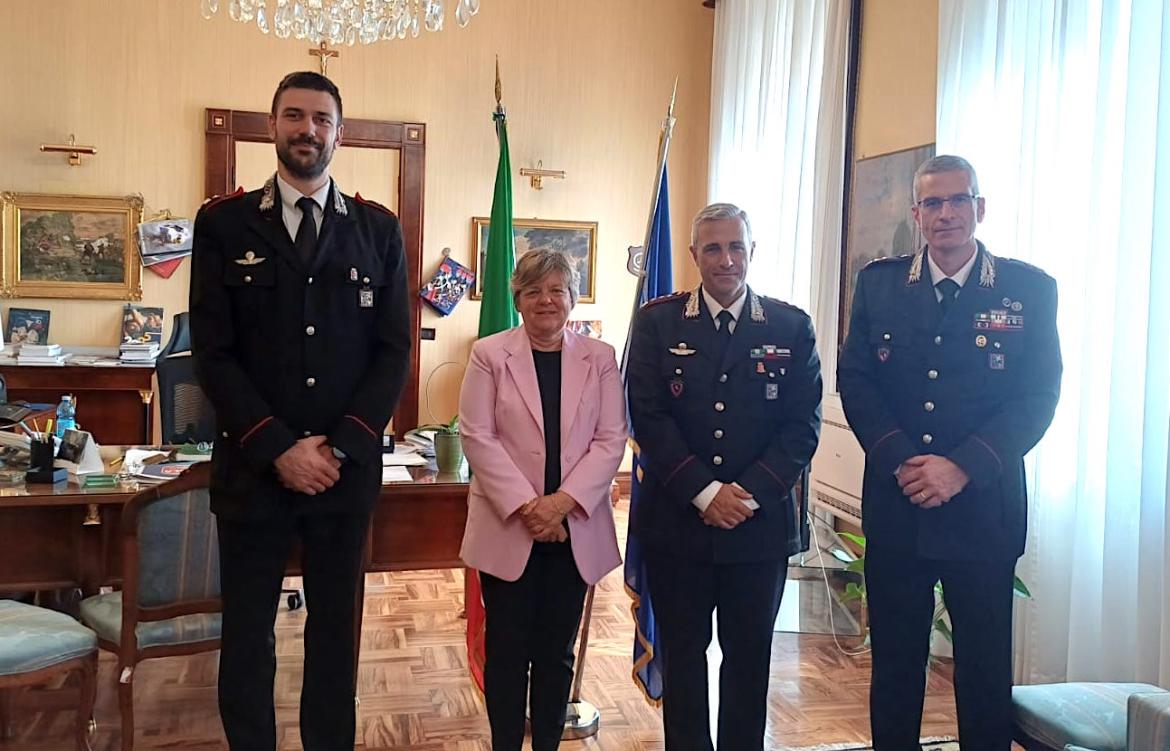 Cambio al vertice dei carabinieri di Pavia: il Prefetto saluta il colonnello Iseglio 