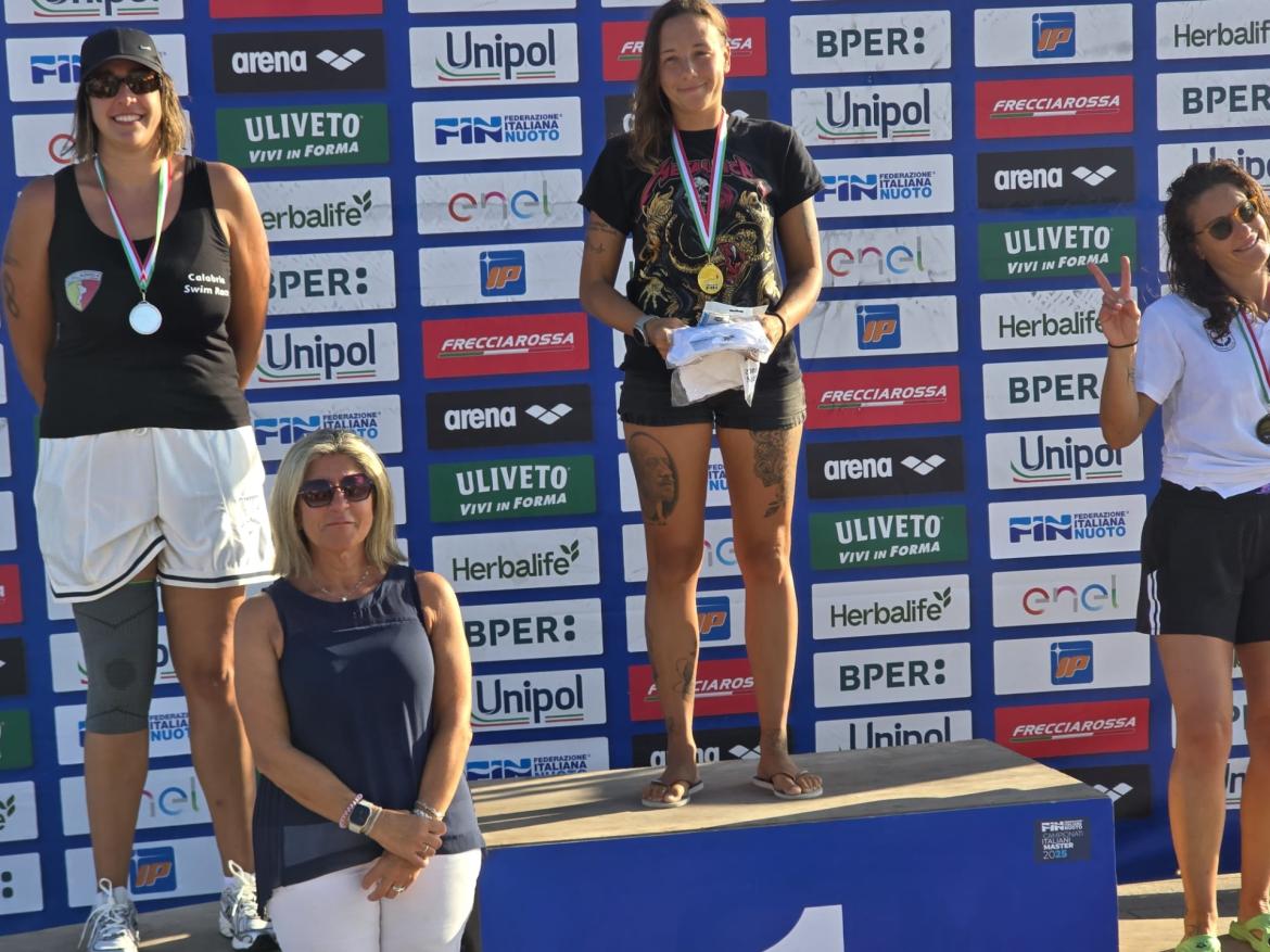 La mortarese Deborah Persico è campionessa italiana master 30 di nuoto