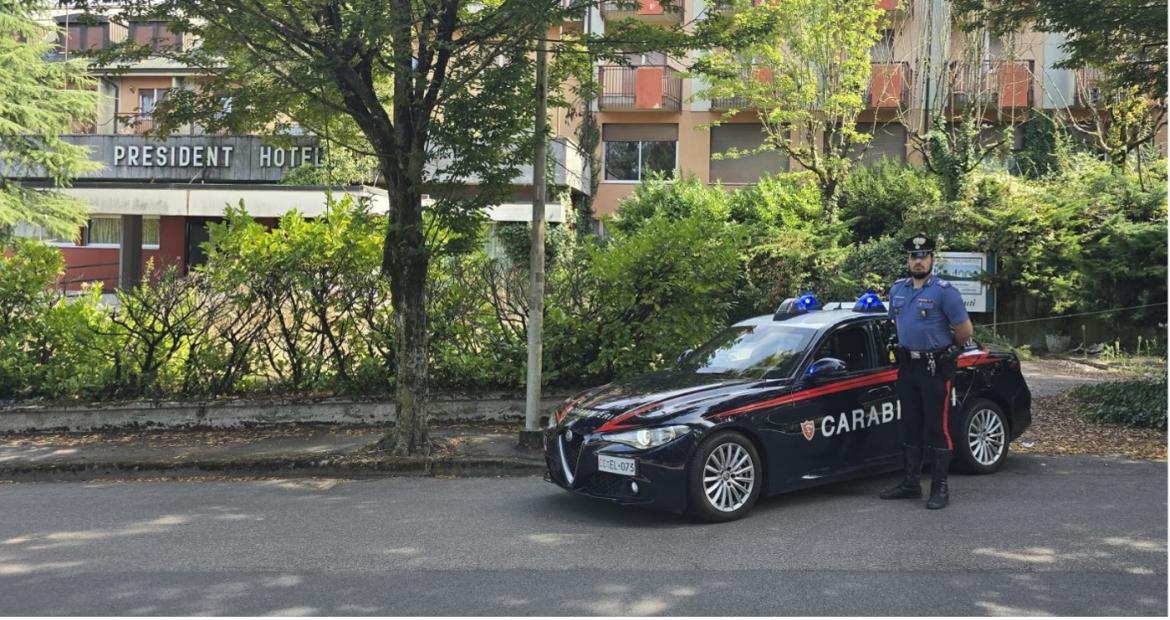Sorpreso a smontare tubi in rame nell’ex hotel President di Salice Terme: denunciato 