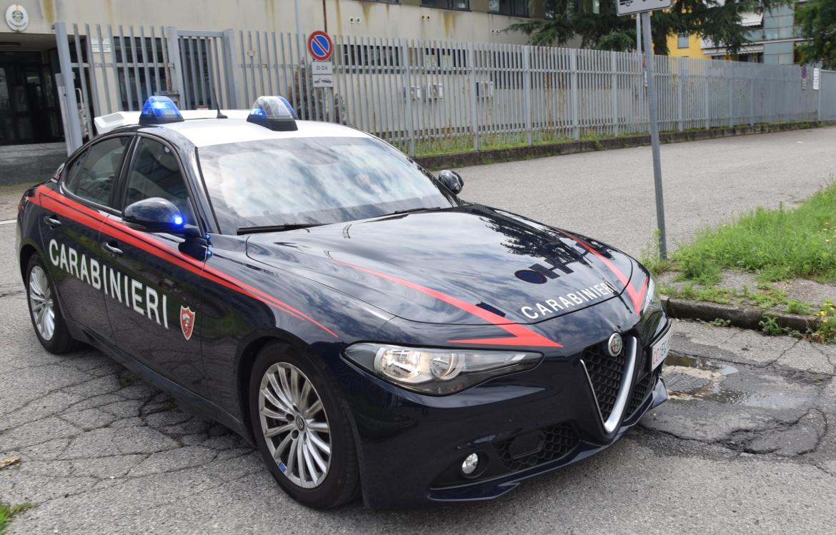 Vigevano, tentata truffa da 40 mila euro: banca e carabinieri salvano cliente