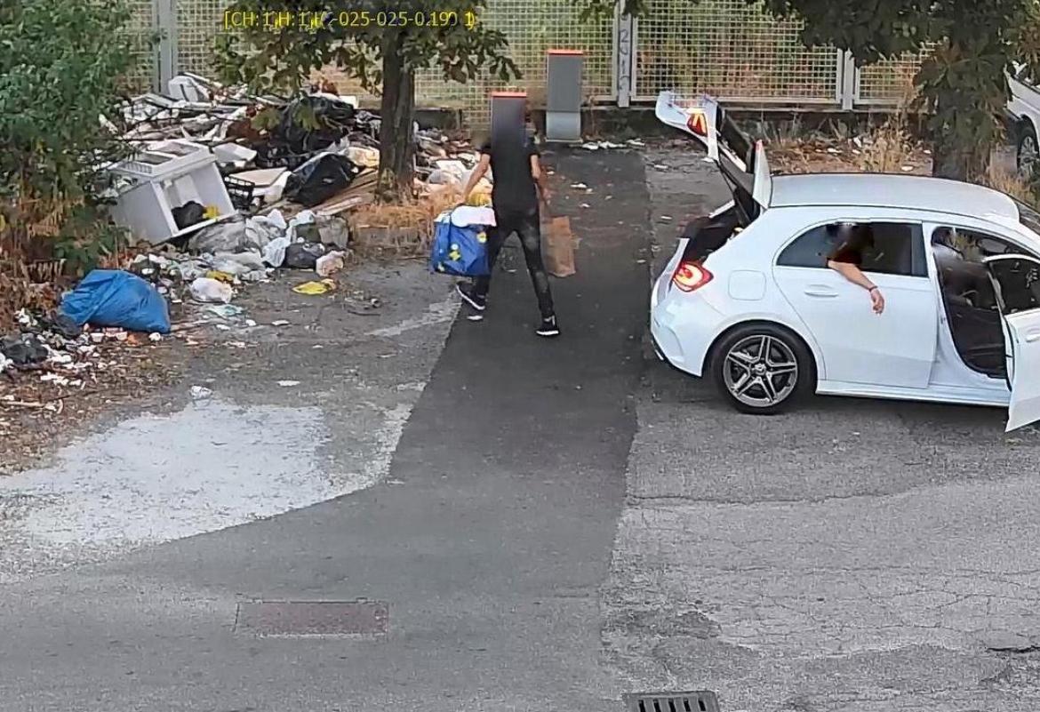 Denunciato per aver smaltito e abbandonato rifiuti in modo irregolare