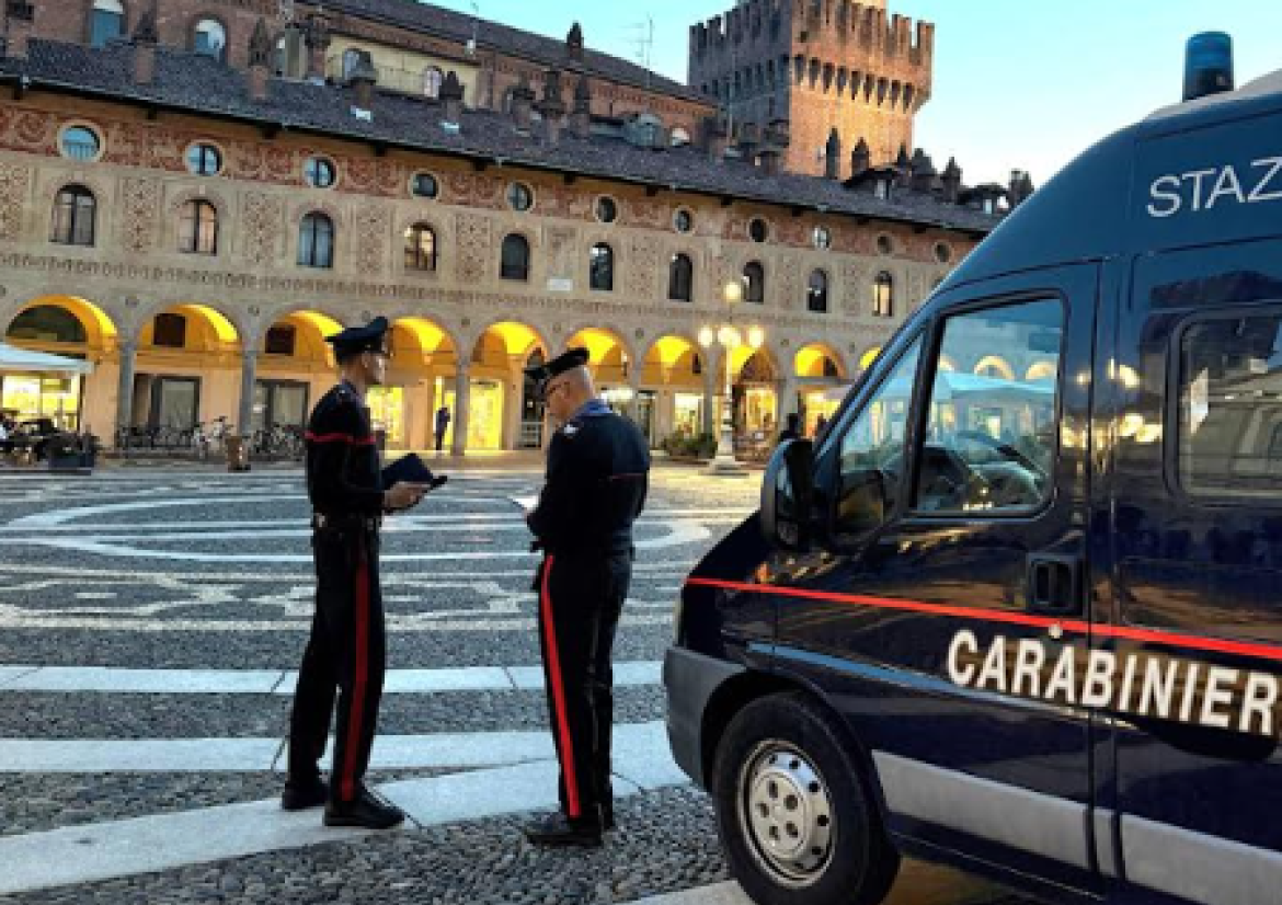 Vigevano, controlli straordinari dei carabinieri anche con etilometro e test antidroga