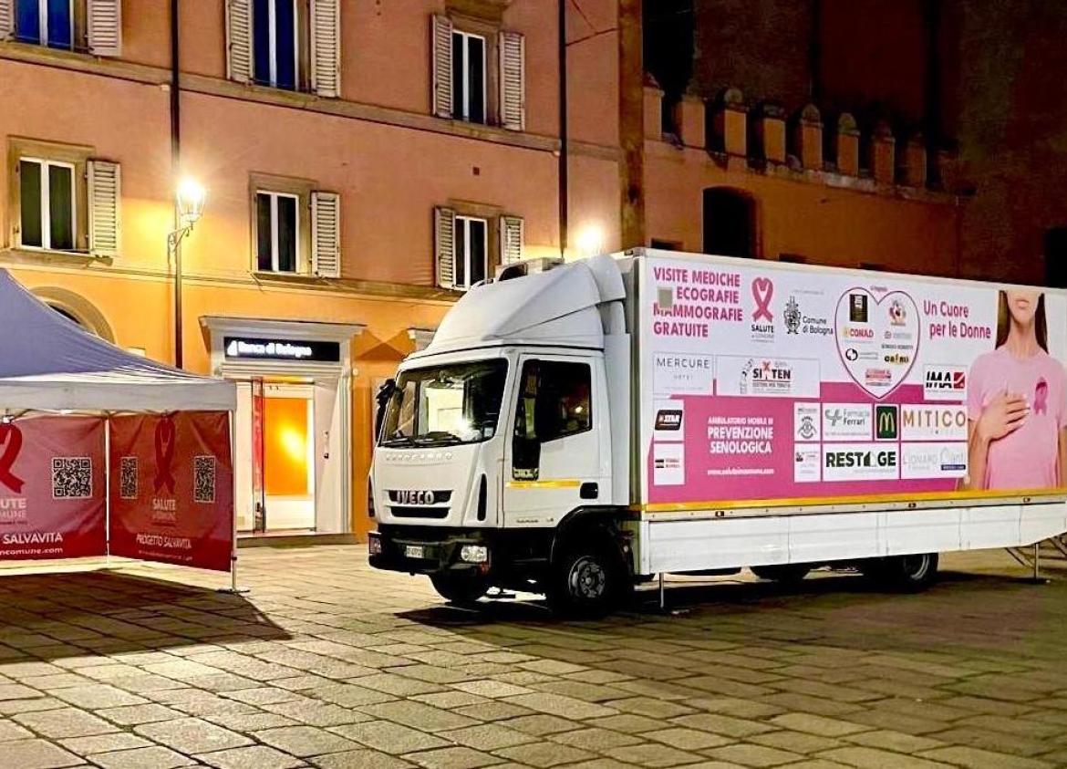 Con "Salute in comune" visite senologiche in piazza a Garlasco