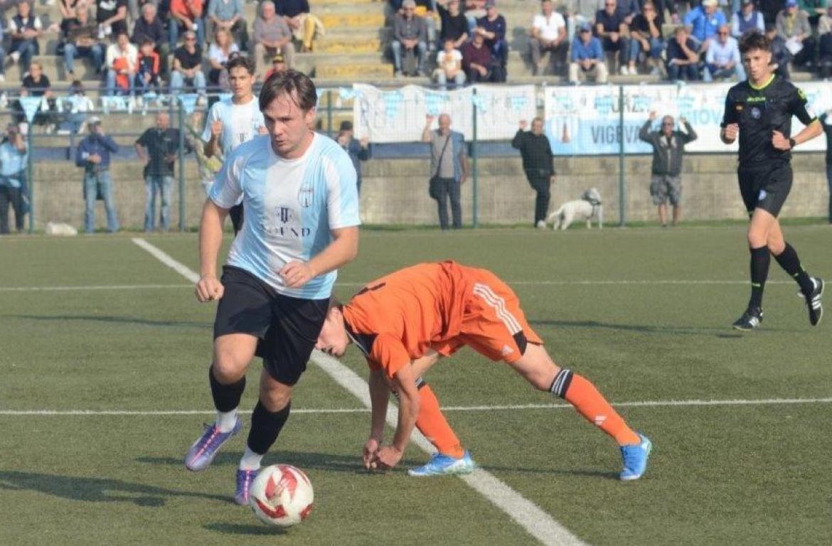 Calcio, Eccellenza: il Vigevano paga ogni errore contro una cinica Rhodense (1-3)