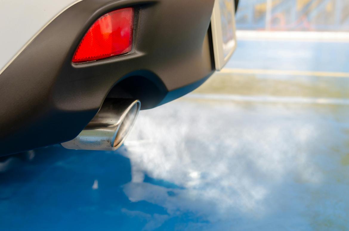 Scatta l’allarme smog in Lombardia: limitazioni al traffico anche in provincia di Pavia