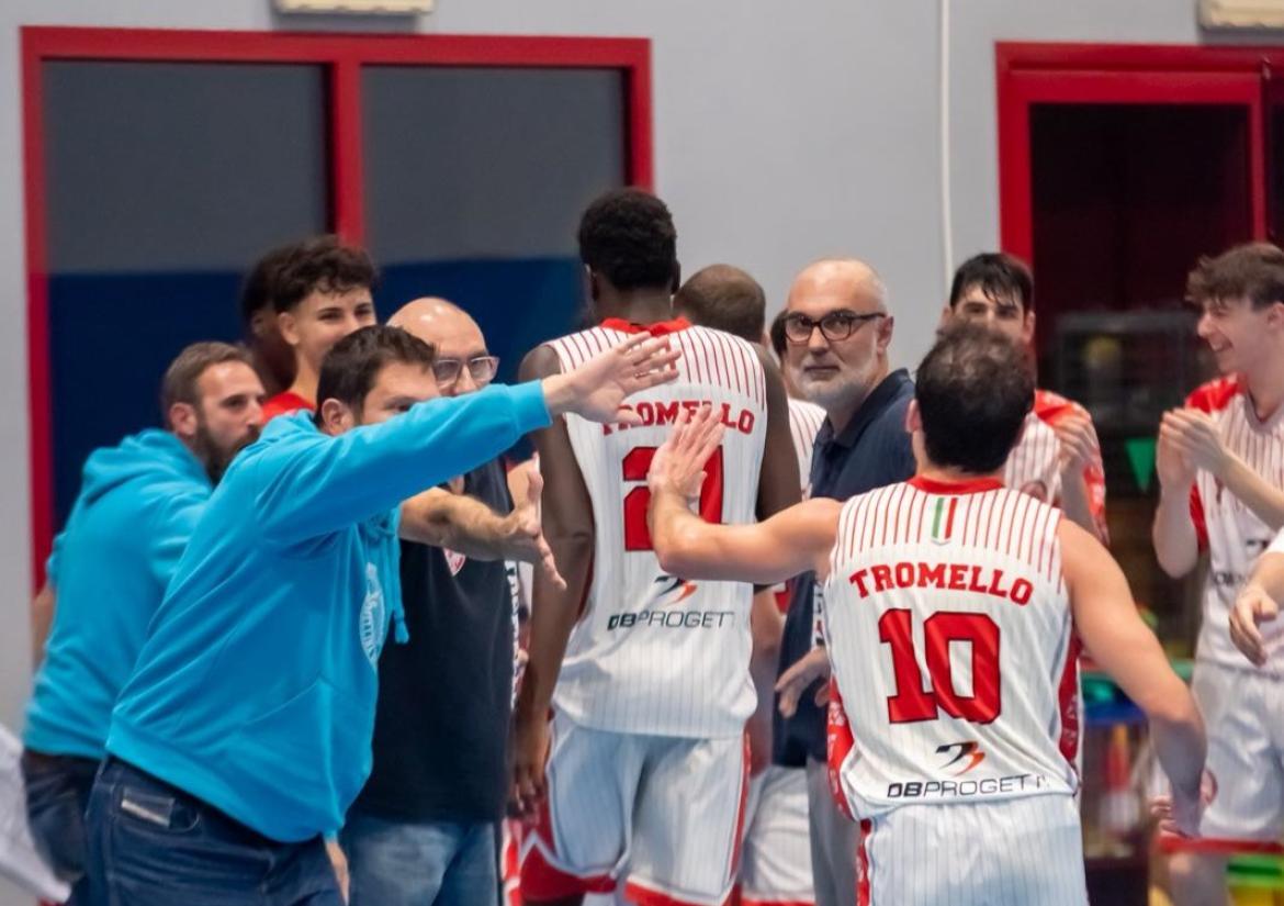 Basket, Dr1: Tromello "fa vedere le streghe" al Leone XIII Milano (82-75)