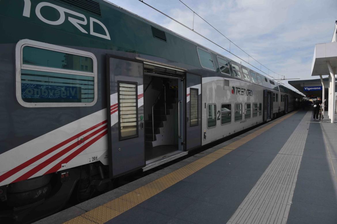 Trenord non pubblica il “dettaglio del servizio” mensile. Unico strumento per capire come funzionano i treni